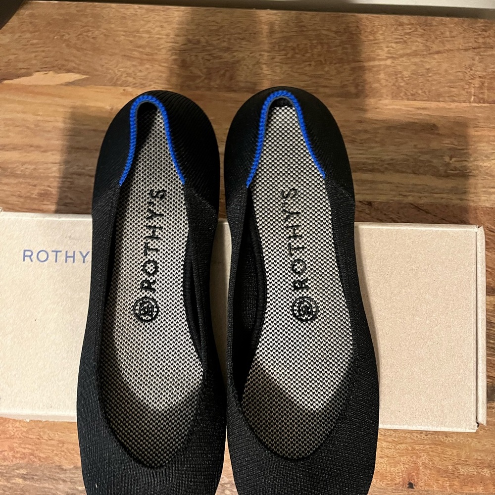 Rothys The Square Flat - Black - Picture 13 of 14